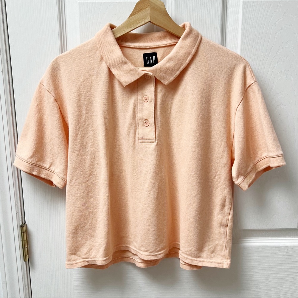 Gap Cropped Pique Polo in Peach Cream